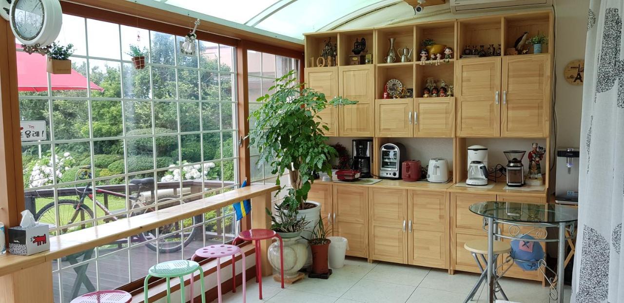 Jeju Again Olle Pension Екстер'єр фото